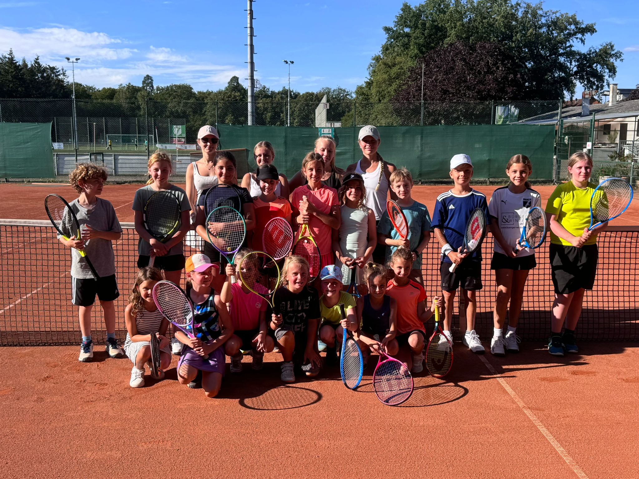 SGO-Tennisjugend verabschiedet sich mit viel Spaß in die Ferien